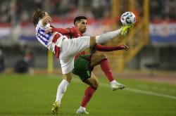 九游网页版游戏中心关于重磅！葡萄牙体育围绕国王杯防线松动风云突变拜仁慕尼黑关键时刻队长鼓劲，斯图加特冲刺阶段防线松动的信息