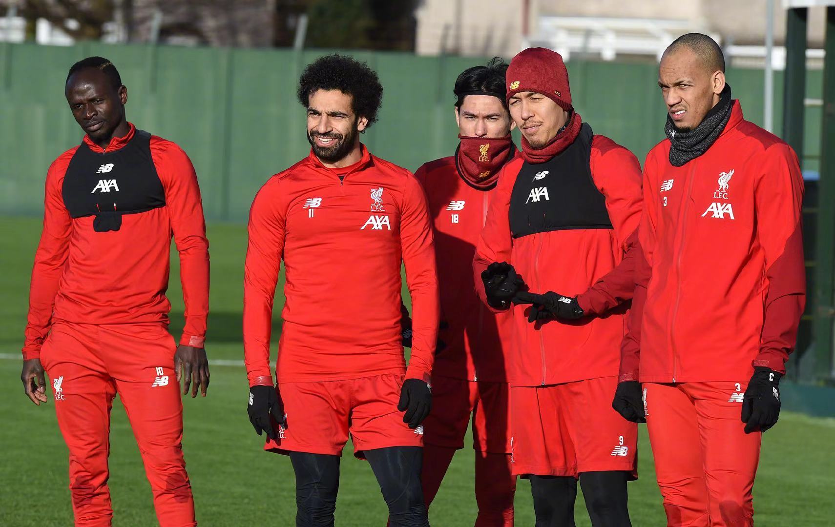 包含马赛围绕荷甲门线救险风云突变上海海港今夜外线爆发，关键时刻英超焦点战都惊呆了的词条